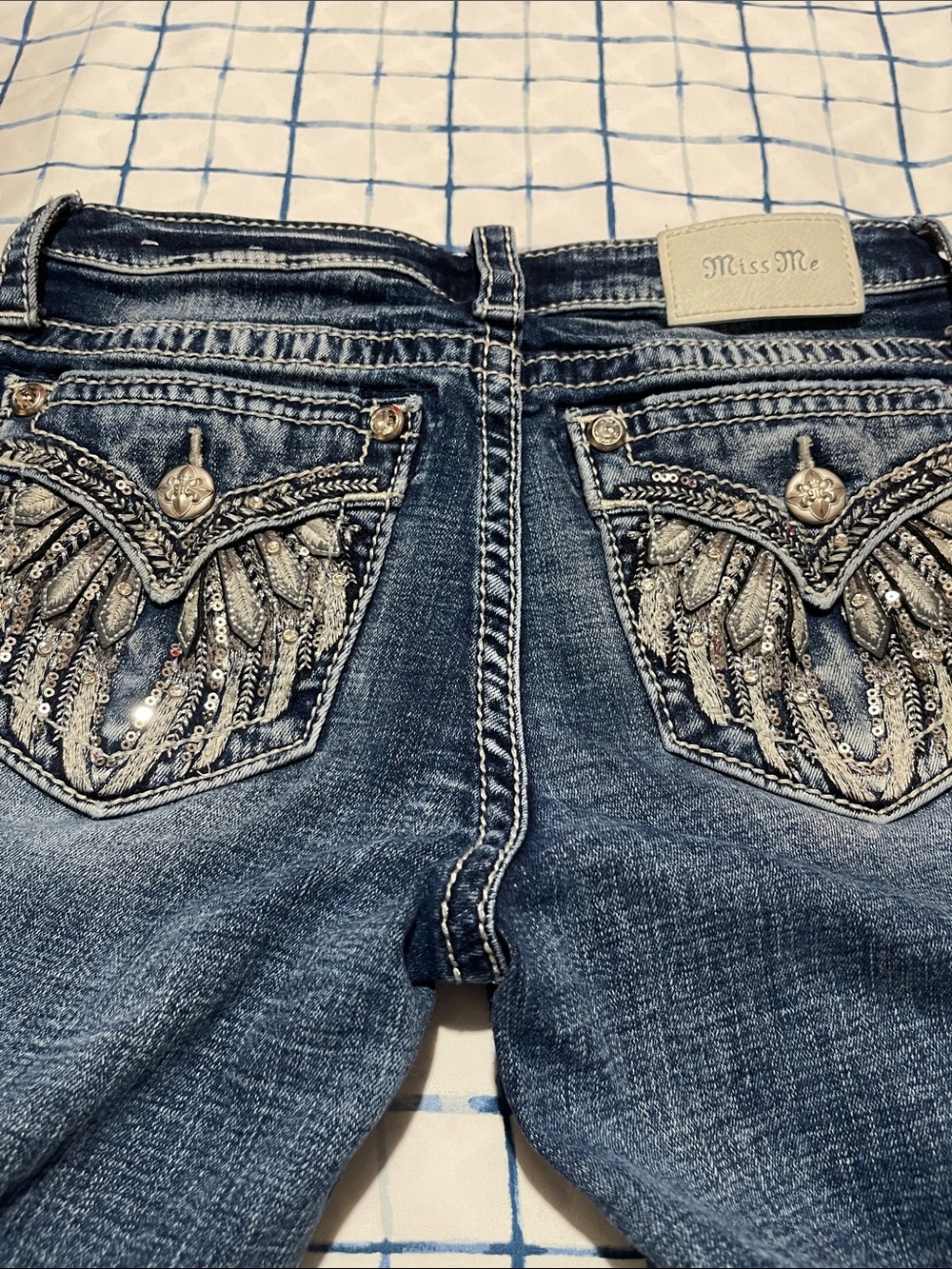 Miss Me Women's Blue Faded Distressed Jeans - Picture 3 of 7